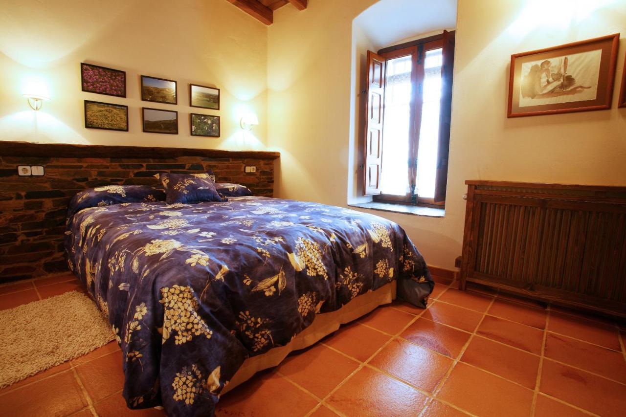 Palacio Viejo De Las Corchuelas 토레혼엘루비오 외부 사진